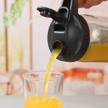 „Crossborder“ 64 uncijų talpos permatomas stiklinis šalto vandens ąsotis su rankena, nerūdijančio plieno arbatos sietelis su svarstyklėmis, šaldytuvo arbatos sietelio modelis