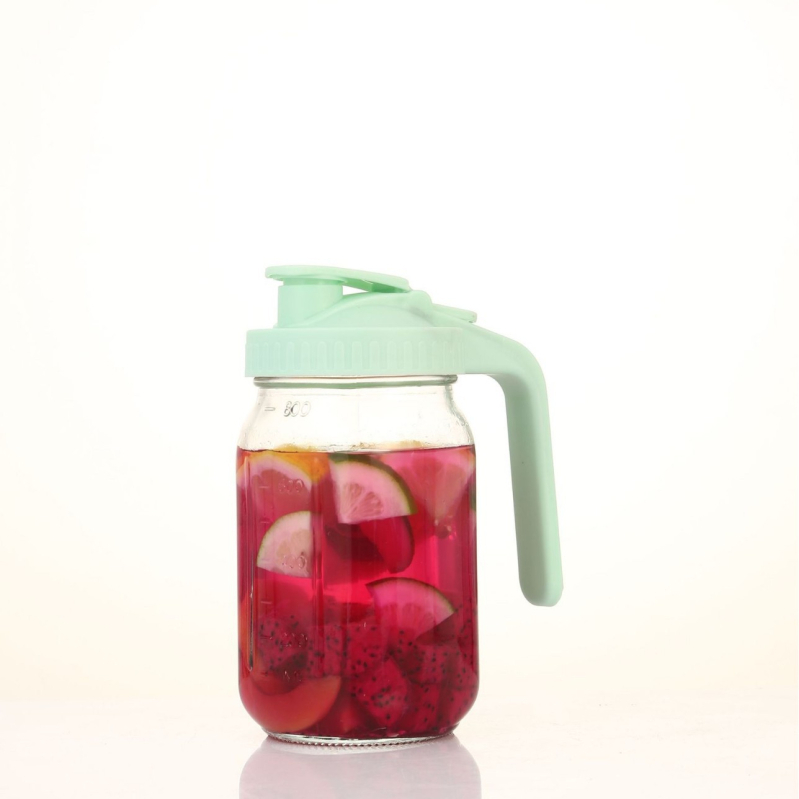 „Crossborder“ 64 uncijų talpos permatomas stiklinis šalto vandens ąsotis su rankena, nerūdijančio plieno arbatos sietelis su svarstyklėmis, šaldytuvo arbatos sietelio modelis