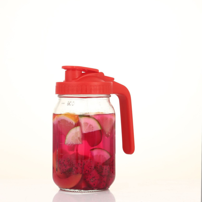 „Crossborder“ 64 uncijų talpos permatomas stiklinis šalto vandens ąsotis su rankena, nerūdijančio plieno arbatos sietelis su svarstyklėmis, šaldytuvo arbatos sietelio modelis