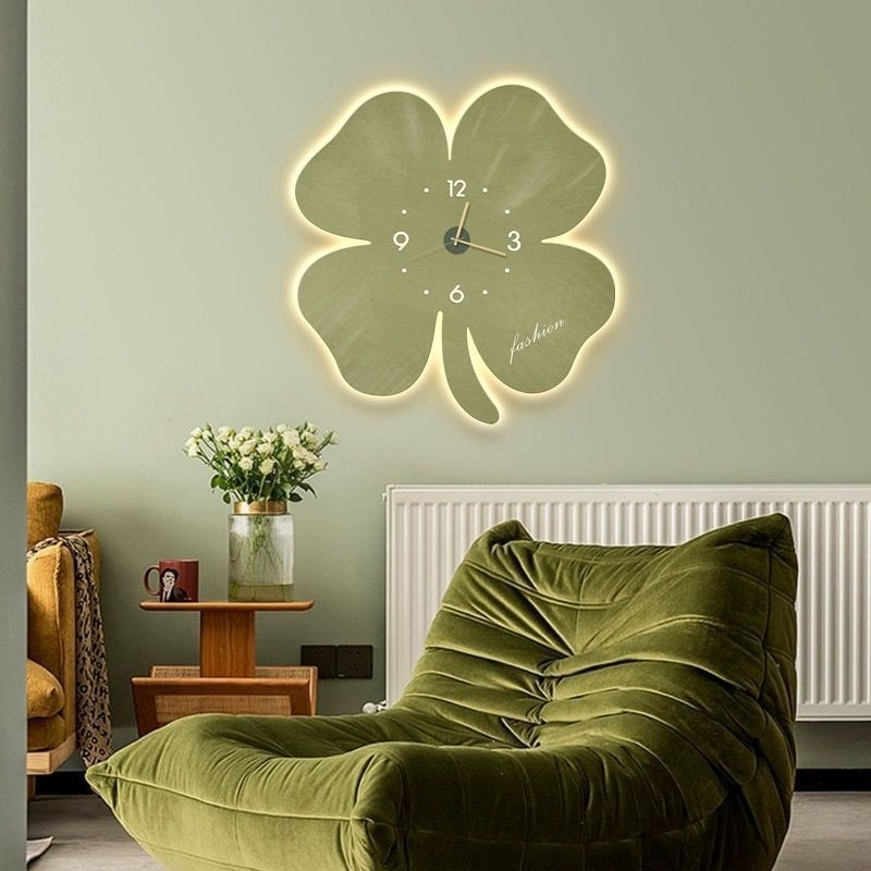Alkalmi falióra, falra akasztható óra, vendég étterem, kreatív virágos hálószoba, pásztori stílusú szobadekoráció, csendes óra