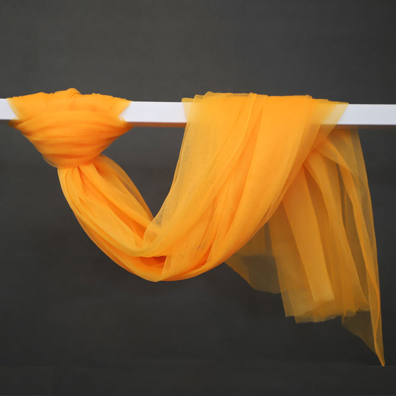 Õues Monet` aiastseen, loor, dopamiin, pulmapaiga kaarekaunistus, värviline loor, volangriie