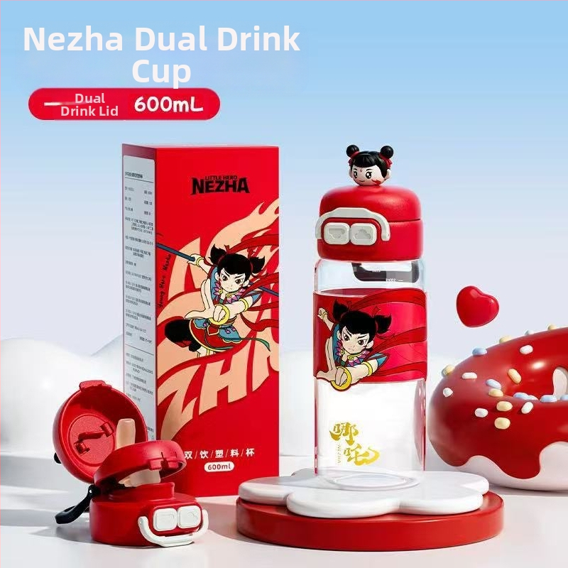 Sanrio Kidsren's Nezha vízipohár nyári lány diák iskoláslány esésgátló hordozható rajzfilm új dupla szívószálas pohár