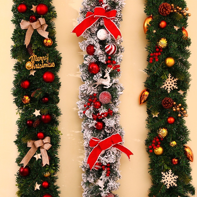 2025 noi decorațiuni de Crăciun, ornamente din ratan, agățat pe ușă, fundal, recuzită de perete, coroană, pandantiv, aspect scenă de activitate