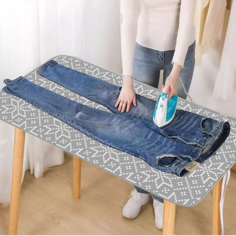 Lyginimo lenta, lyginimo kilimėlis, buitinis, sulankstomas, nešiojamas, sutankintas, pakabinamas lyginimo kilimėlis, lyginimo mašina, apsauga nuo nudegimų, izoliacinė medžiaga