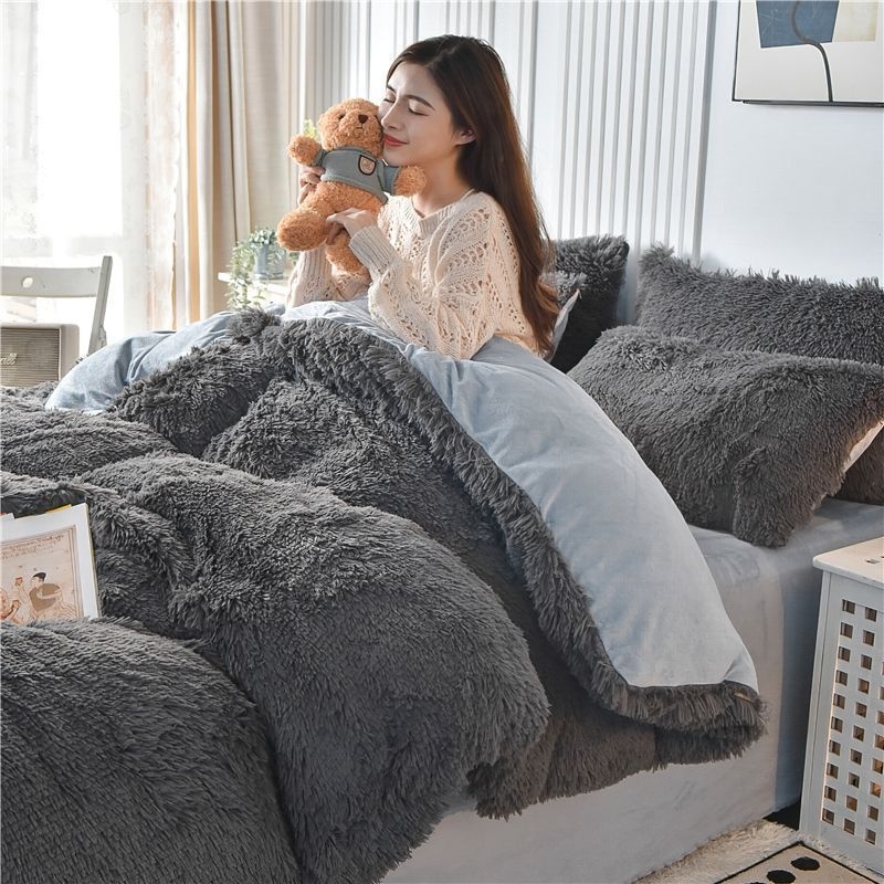 Sustorintos audinės aksominės lovos keturių dalių krištolo aksomo paklodės žiemai šilta pliušinė antklodės užvalkalas koralų aksomas metodas tarpvalstybinis