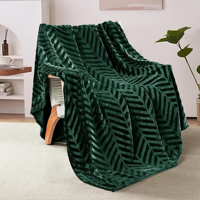 Sustorinta šilta dryžuota skintų gėlių flanelinė antklodė visiems metų laikams universali antklodė miegamajam, sofai, biurui, snukučio formos antklodė