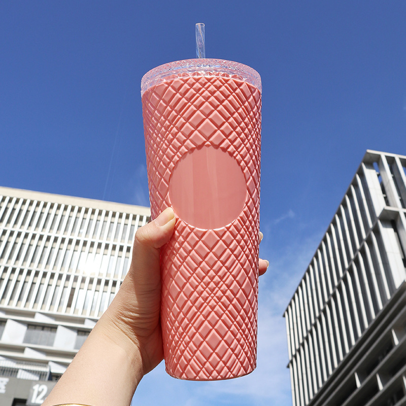 Naujas, karštai parduodamas, madingas, rotango šiaudinis puodelis, 710 ml, didelės talpos, daugiaspalvis, vidaus geriamasis puodelis, pasirenkamas tiesioginiam tiekimui iš gamyklos.