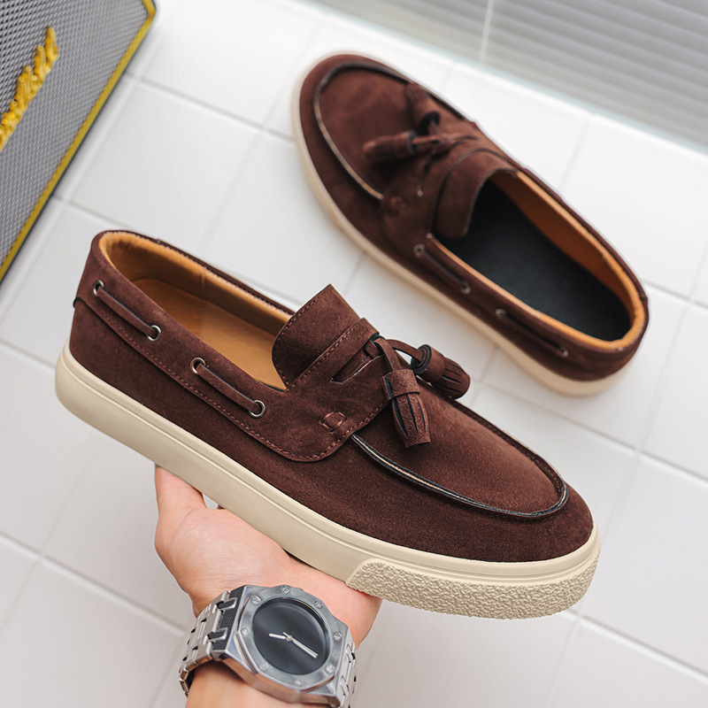 Férfi mokaszinok, bebújós cipők 2025 nyarára, divatos új alkalmi cipők tinédzsereknek