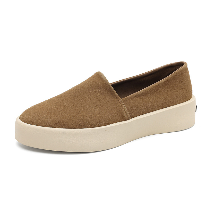 Férfi mokaszinok, bebújós cipők 2025 nyarára, divatos új alkalmi cipők tinédzsereknek