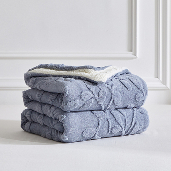 Dvisluoksnė antklodė bokštui virduliui vilnos ėrienos vilnos antklodė sofai oro kondicionieriui miego antklodė viengulė bendrabučio studento antklodė didmeninė prekyba