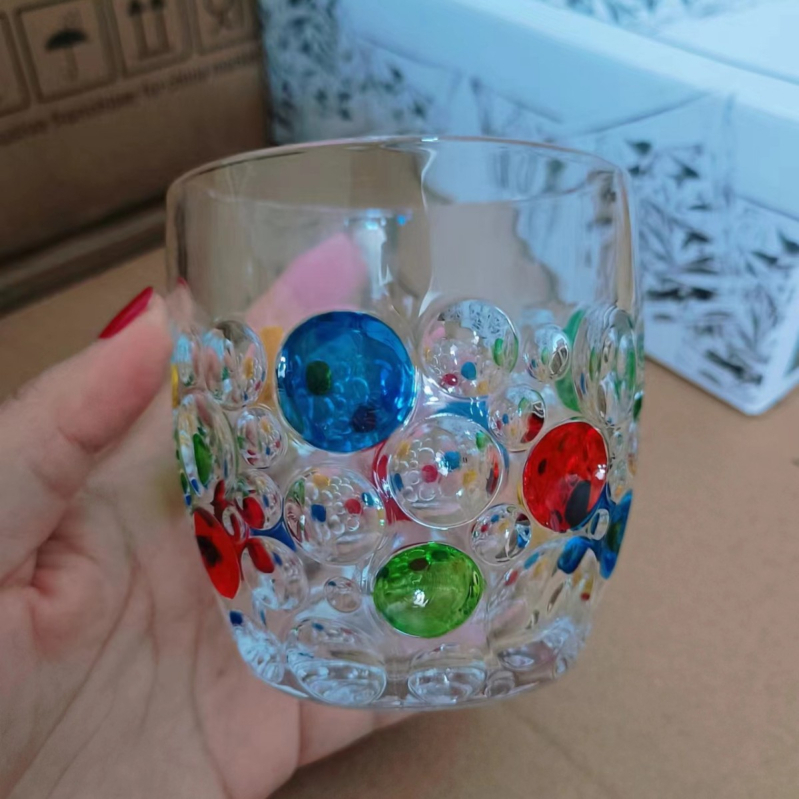 Festett, kézzel szőtt üvegből készült, fülkés háztartási pohár, női teáspohár, ivóital-pohár, whiskys söröspohár