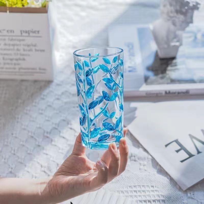 Festett, kézzel szőtt üvegből készült, fülkés háztartási pohár, női teáspohár, ivóital-pohár, whiskys söröspohár