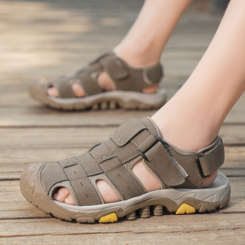 Külkereskedelmi férfi strandszandál Baotou ütközésgátló túrázási utazási kültéri cipő tépőzáras táska sarok csúszásgátló kopásálló alkalmi cipő