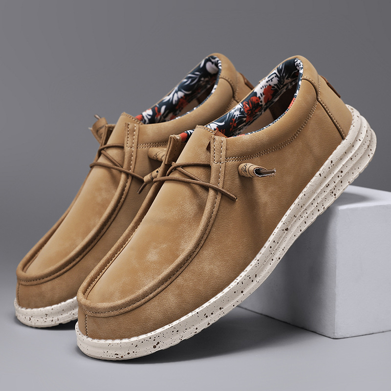 Férfi cipők Új 2025 tavaszi kényelmes lélegző leveles apa cipő bebújós szövet cipő férfi alkalmi cipő