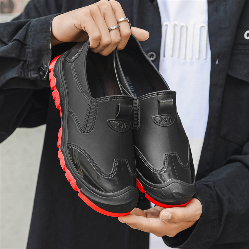 Határokon átnyúló divatos esőcsizma férfi puha talpú vízálló cipő kültéri, mindenféle horgászcipő csúszásmentes konyhai gumicipő autómosó cipő