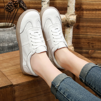 Primăvara și vara noi Mori femei Cave pantofi cu fund moale gol sandale din piele pentru femei sandale confortabile pentru femei însărcinate pantofi Mori femei pantofi de asistentă medicală