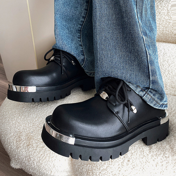 Δύο ρομαντικά σημεία 2023 Νέα παπούτσια βρετανικού τύπου με χοντρό πάτο, casual δερμάτινα παπούτσια, κορεάτικου στιλ, με αυξανόμενο ύψος, μεταλλικά παπούτσια Derby με μεγάλο δάχτυλο για άνδρες