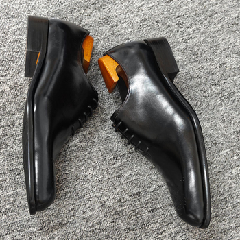 Ανδρικά παπούτσια υψηλής ποιότητας από δέρμα αγελάδας πρώτης στρώσης, χειροποίητα, με μυτερή μύτη, κατάλληλα για γραφείο, κοινωνικές περιστάσεις