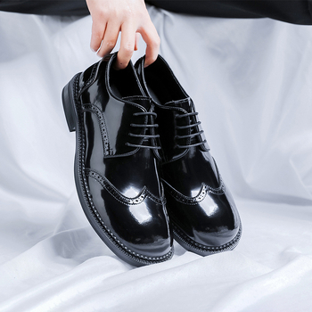 2025 Νέα Βρετανικά Brogue Casual Μοντέρνα Αναπνέοντα Ανδρικά Παπούτσια με Μυτερή Μύτη Επίσημα Επαγγελματικά Παπούτσια 53301-R