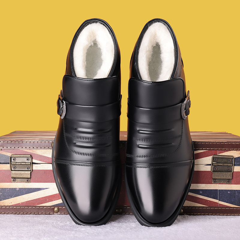 Pantofi noi pentru bărbați, pantofi de iarnă din piele, căptușiți cu fleece, din bumbac cald, pantofi antiderapanți din piele de vacă, pantofi de vârstă mijlocie, pantofi din bumbac pentru bărbați 2024