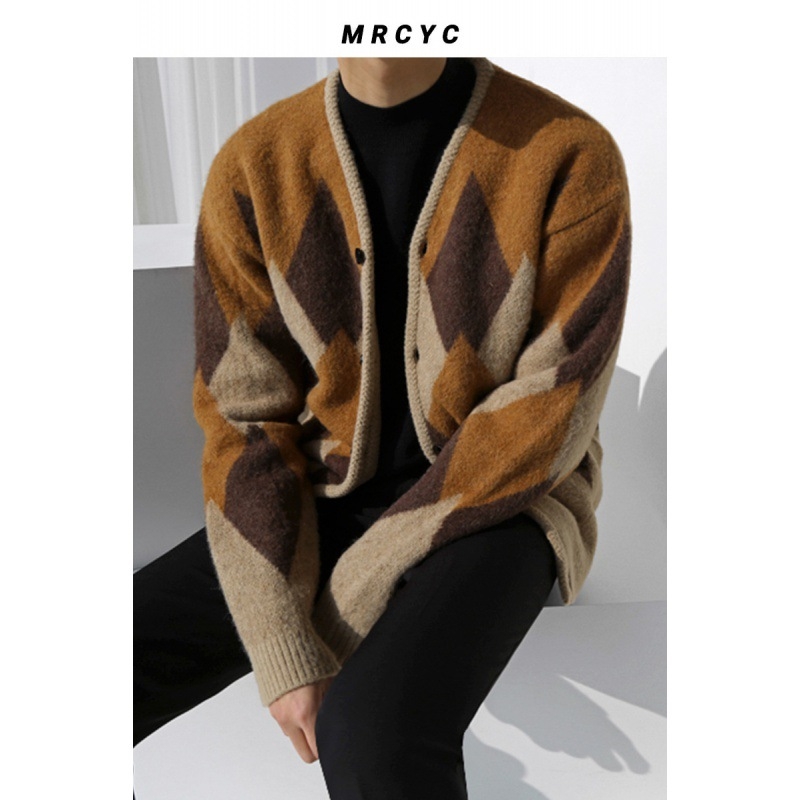 MYQ Pleteni kardigan za muškarce u korejskom stilu, trendi, široki, univerzalni, ležeran karirani džemper s V-izrezom
