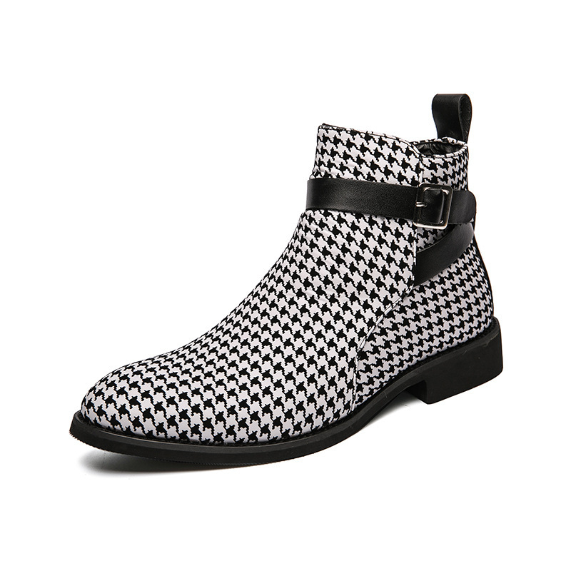Nauji vyriški mados „Houndstooth“ stiliaus trumpi aulinukai, europietiški ir amerikietiški, dideli dydžiai, aukštakulniai, sagtimi užsegami, odiniai batai, britiško stiliaus, vyriški aulinukai, skirti podiumui.