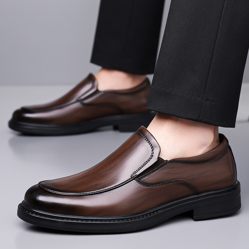 Nagy méretű bőrcipők Férfi üzleti, formális, alkalmi, bebújós, munkacipő, lélegző, puha talpú, csúszásmentes, brit vőlegényi esküvői cipők