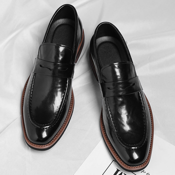 Ανδρικά Παπούτσια 2025 Φθινοπωρινά Μοκασίνια Ανδρικά Μοντέρνα Μόδα Στυλάτα Βρετανικά Lazy Παπούτσια Ευέλικτα Μεγάλα Ανδρικά Δερμάτινα Παπούτσια