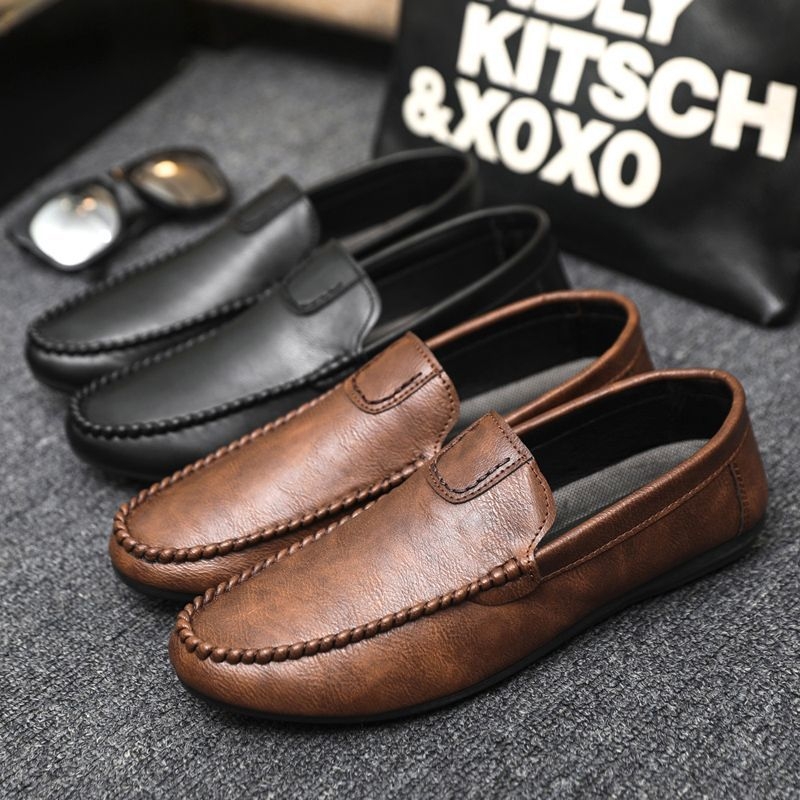 [Boltban kapható] 2025 tavaszi új sapkás cipők, férfi ifjúsági divatos cipők, brit férfi hivatalos, alkalmi bőrcipők