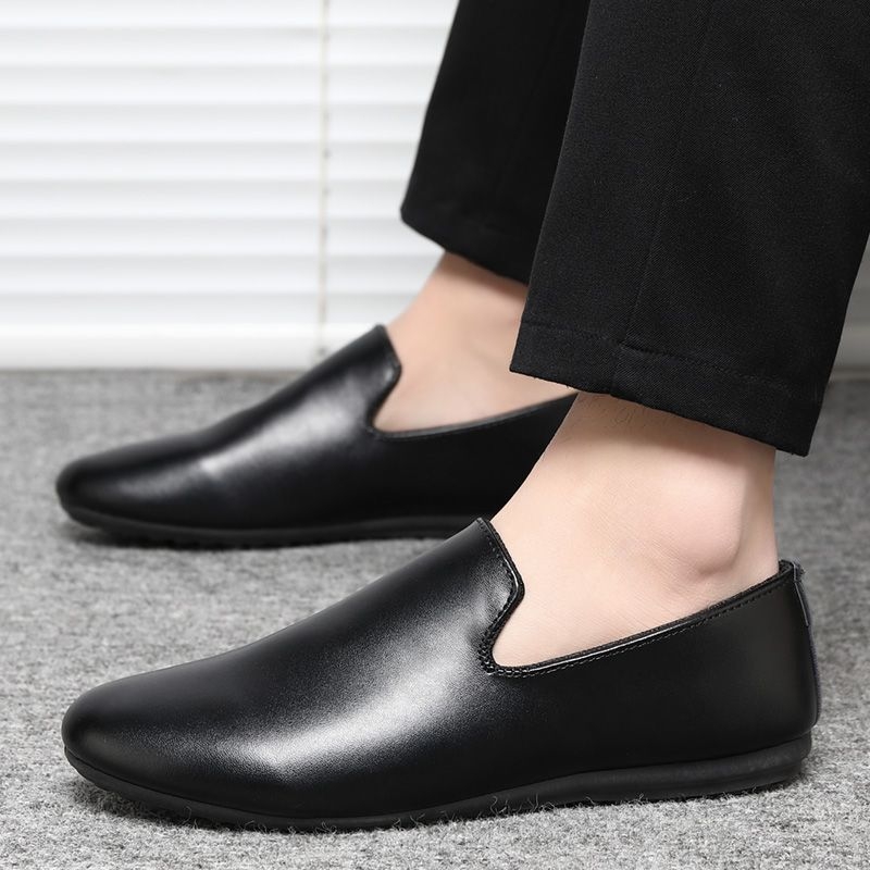 [Boltban kapható] 2025 tavaszi új sapkás cipők, férfi ifjúsági divatos cipők, brit férfi hivatalos, alkalmi bőrcipők