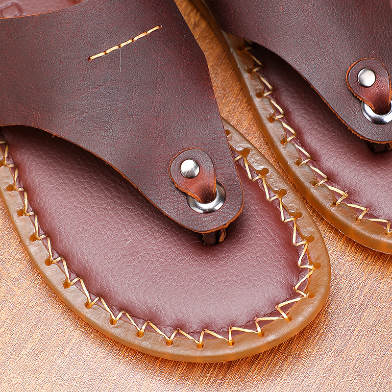 Férfi valódi bőr nyári férfi marhabőr szandálok brit retró csúszásgátló alkalmi férfi flip-flop szandálok férfi divatos