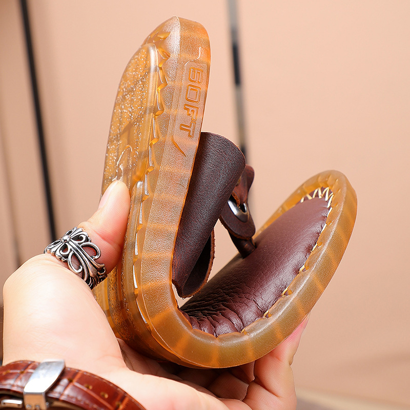 Férfi valódi bőr nyári férfi marhabőr szandálok brit retró csúszásgátló alkalmi férfi flip-flop szandálok férfi divatos