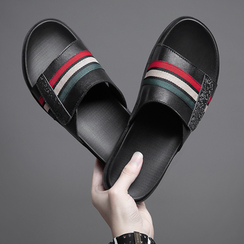 Első rétegű marhabőr papucs, férfi divatos, koreai stílusú, jellegzetes kültéri viselet, római puha talpú, tengerparti, hétköznapi papucs, strandcipő