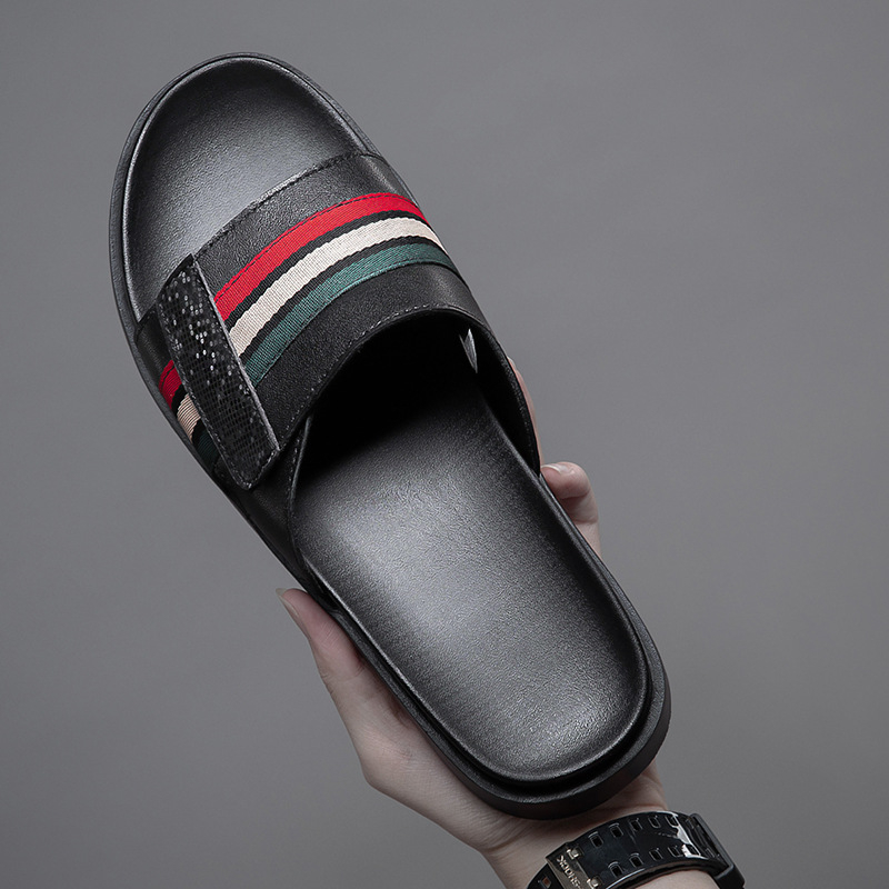 Első rétegű marhabőr papucs, férfi divatos, koreai stílusú, jellegzetes kültéri viselet, római puha talpú, tengerparti, hétköznapi papucs, strandcipő