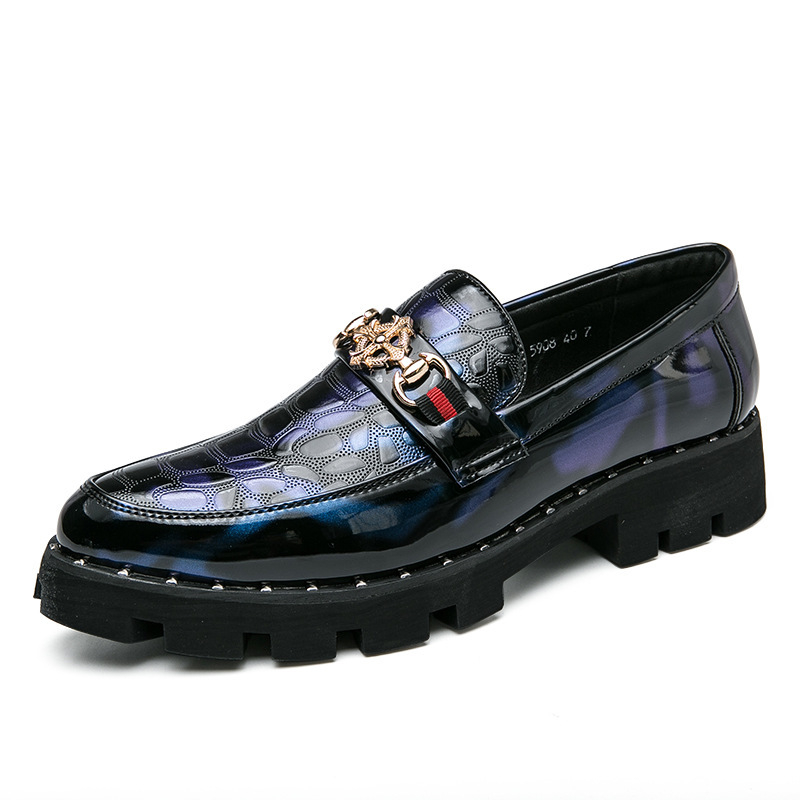 Pantofi din piele pentru bărbați, model crocodil transfrontalier, stil coreean, la modă, versatil, strălucitor, pantofi pentru bărbați, casual britanic, fără slip-on, stilist de coafură