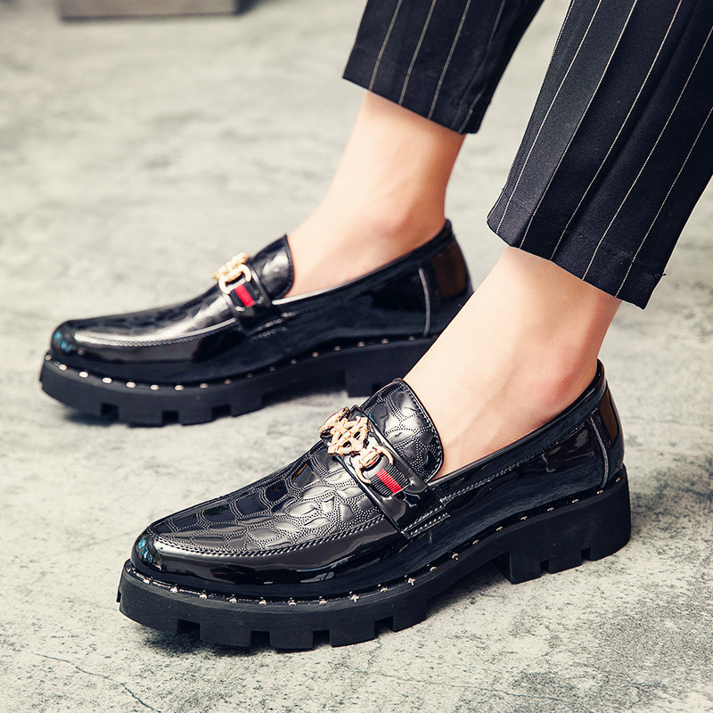 Pantofi din piele pentru bărbați, model crocodil transfrontalier, stil coreean, la modă, versatil, strălucitor, pantofi pentru bărbați, casual britanic, fără slip-on, stilist de coafură