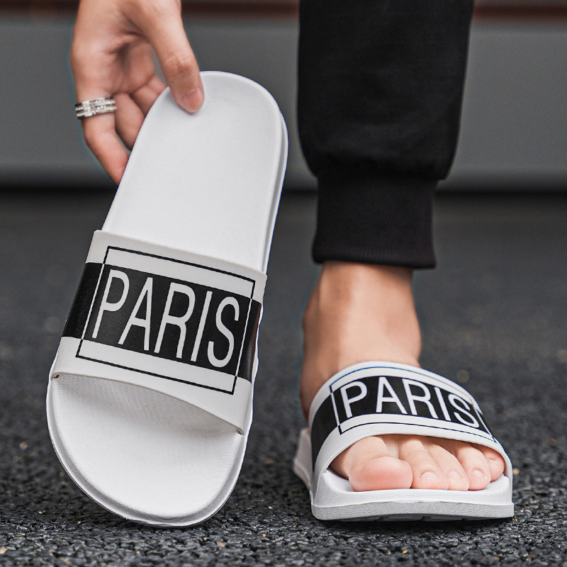 Brit stílusú papucsok 2025 nyári új stílusú papucsok kültéri divatos férfi és női puha talpú bebújós strandpapucsok