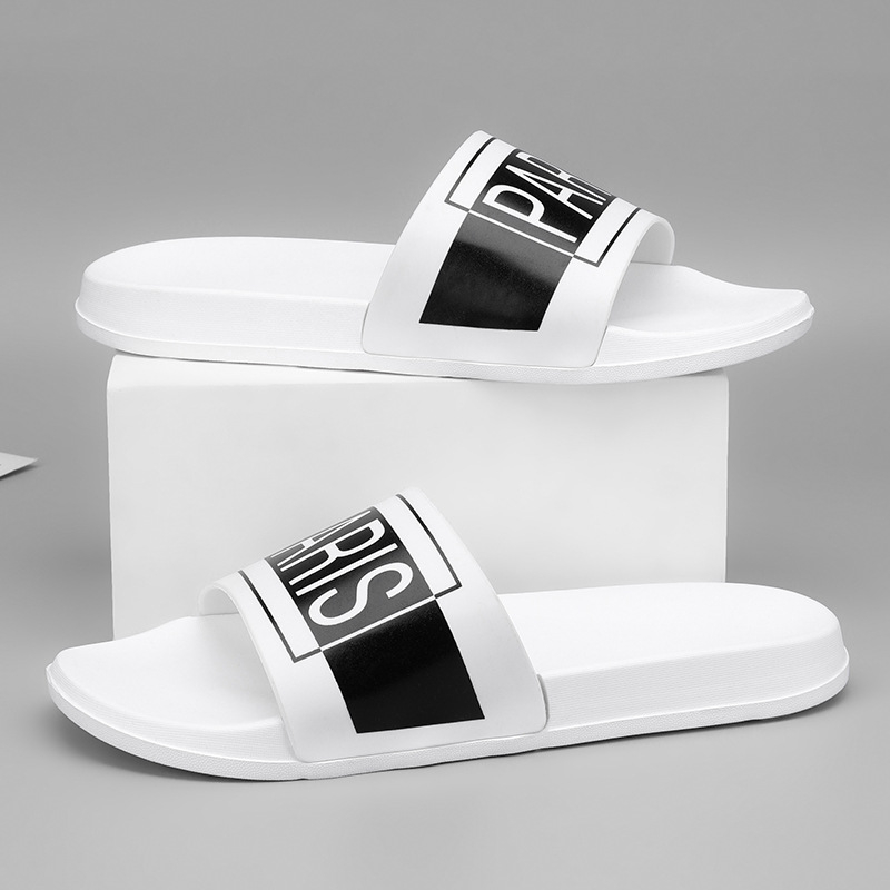 Brit stílusú papucsok 2025 nyári új stílusú papucsok kültéri divatos férfi és női puha talpú bebújós strandpapucsok