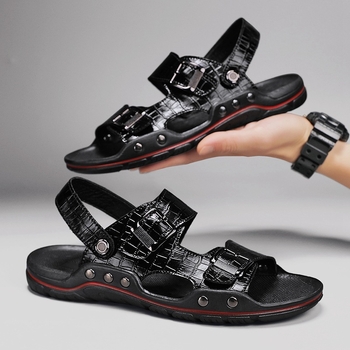 Határokon átnyúló nagy méretű 48-as strandcipők férfi ifjúsági divatos cipők kétszínű szandálok és papucsok vezetési cipők gázlócipők marhabőr szandálok férfi cipők