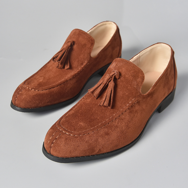 Zomšiniai kvadratiniai kulnai, rudens laisvalaikio bateliai, verslo formatai, užsegami, nauji, kutais dekoruoti mokasinai, plius dydžio vyriški batai