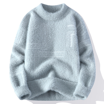 Трансгранично генериране на външна търговия AliExpress студенти от мъжки пол тласкат предимно млади хора с подплатени пуловери от норково кадифе