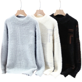 Трансгранично генериране на външна търговия AliExpress студенти от мъжки пол тласкат предимно млади хора с подплатени пуловери от норково кадифе