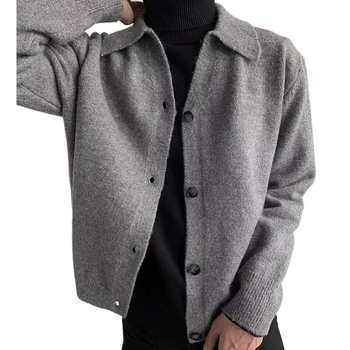 Пролетен и есенен корейски стил жилетка с ревери мъжки модерен прост плетен пуловер с копчета винтидж ежедневен универсален тънък пуловер