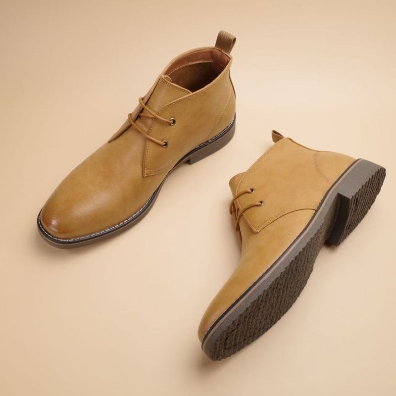 Meeste tšukkasaapad Madalad poolsaapad Kõrbesaapad Kummist Libisemisvastase tallaga Mugavad Hingavad Äri- ja Vabaajajalatsid