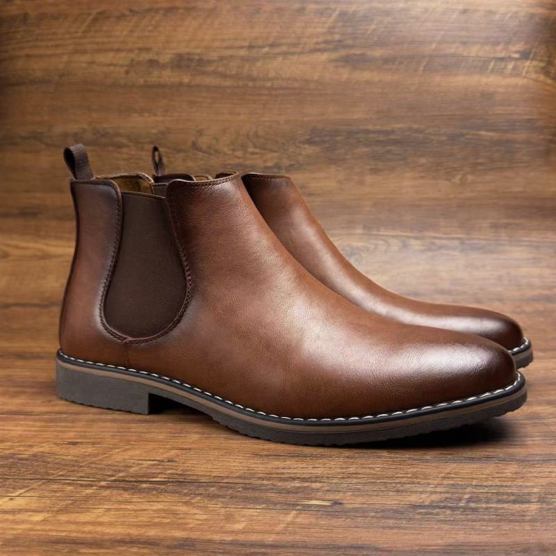 Vyriški aulinukai su petnešėlėmis, britiški, žemo kirpimo, retro stiliaus, su aulinukais nuo Chelsea aulinukais