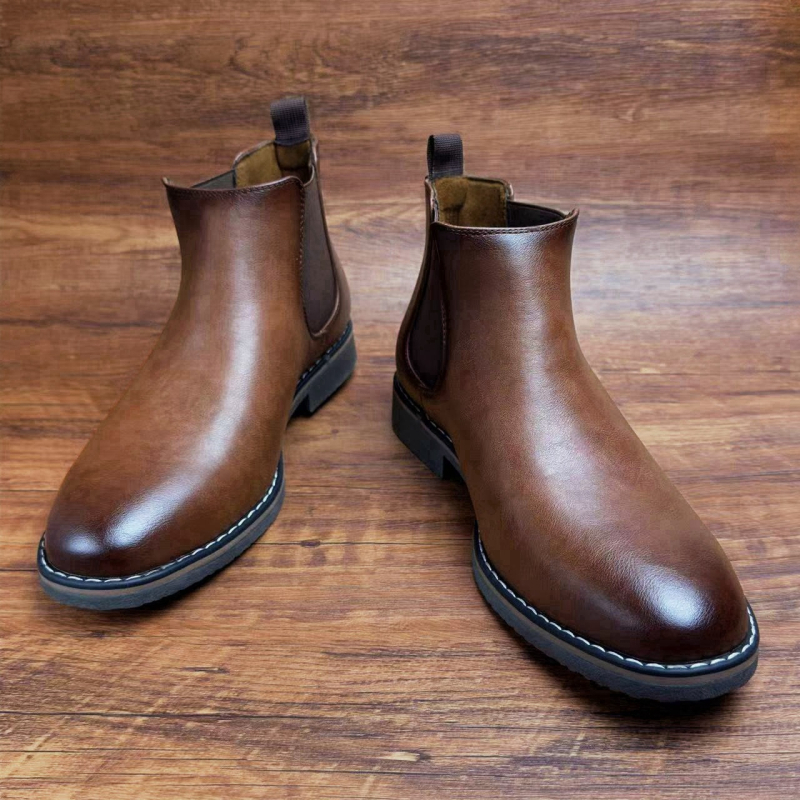 Vyriški aulinukai su petnešėlėmis, britiški, žemo kirpimo, retro stiliaus, su aulinukais nuo Chelsea aulinukais