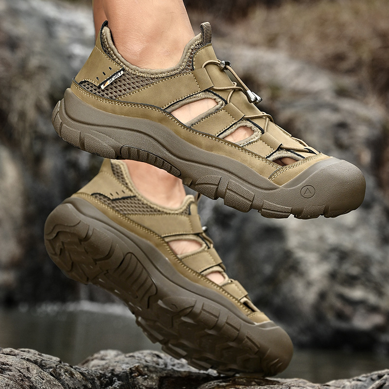 Férfi strandcipők 2025 nyári lélegző baotou szandálok férfi szabadtéri túracipők alkalmi plus size férfi cipők 46