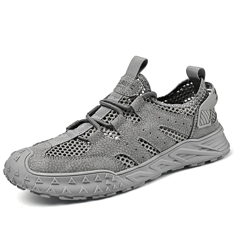 Határokon átnyúló nagy méretű hálós cipők tavaszi és nyári új divatos hálós cipők valódi bőr férfi lélegző alkalmi cipők ifjúsági puha talpú szandálok