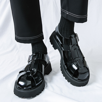 Férfi vastag talpú szandál, határon átnyúló, 46-os méret, nagy, nyári, új, üreges bőrcipők, divatos férfi üzleti alkalmi cipők nagykereskedelemben