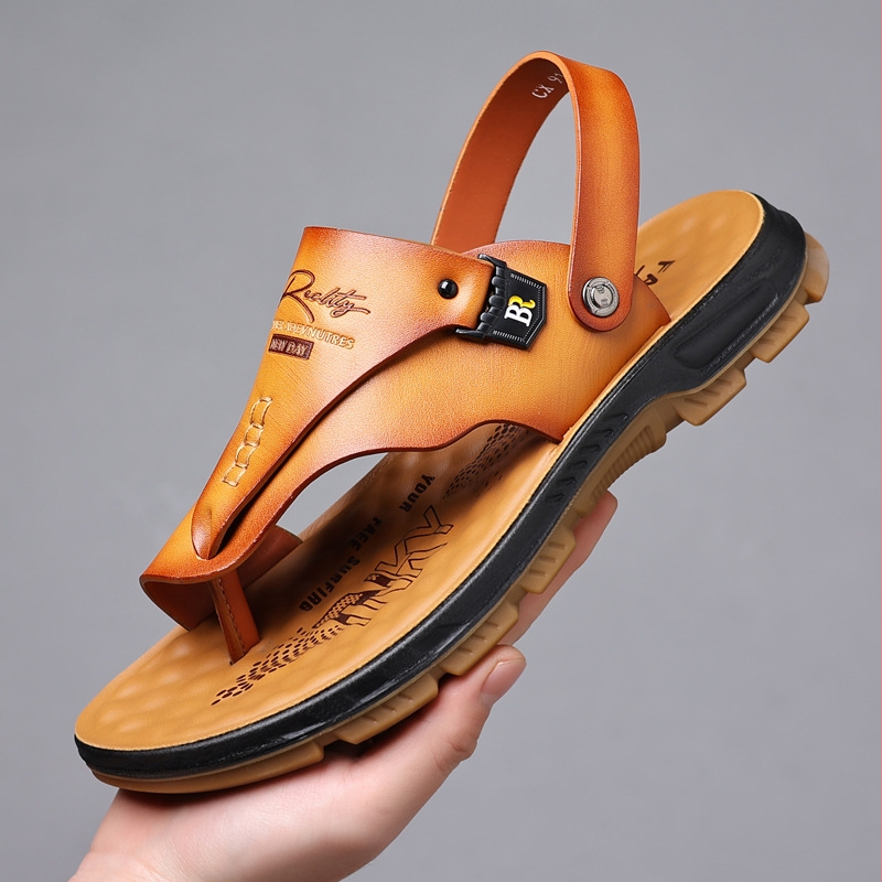 Meeste sandaalid suvi 2025 uue stiiliga ülerõivad pehme tallaga sussid kaheotstarbelised meeste libisemiskindlad rannasandaalid